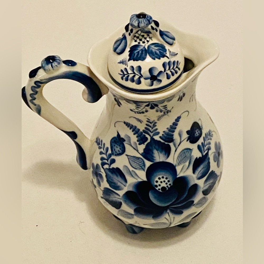 GZHEL Berry Pitcher. Measures approx 10x7x4, Perfect Condition